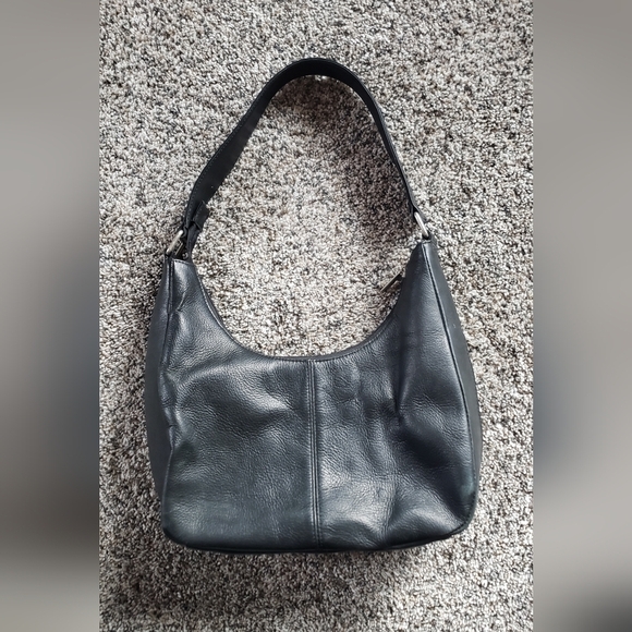 Black Leather Shoulder Bag - Picture 5 of 9